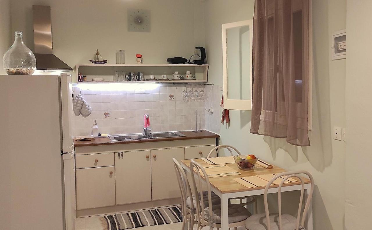Ktima Theofilos - Frideriki Guest house *